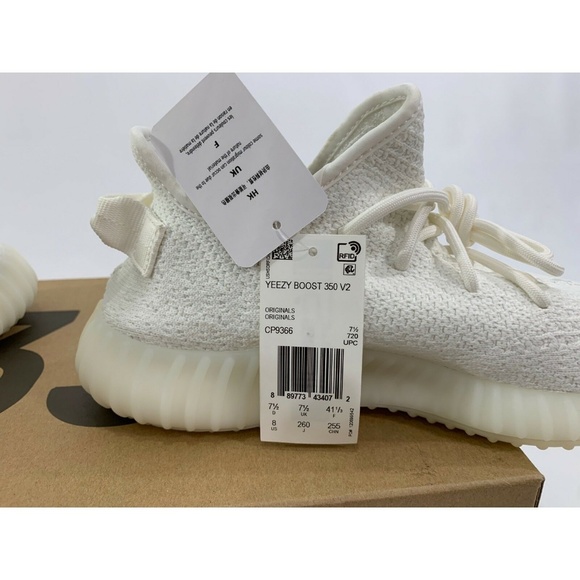 adidas Yeezy Boost 350 V2 Triple White Cream - Picture 6 of 8